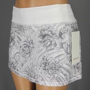 Lululemon Pace Rival Skirt-Mini Twine Never Worn/No Tags